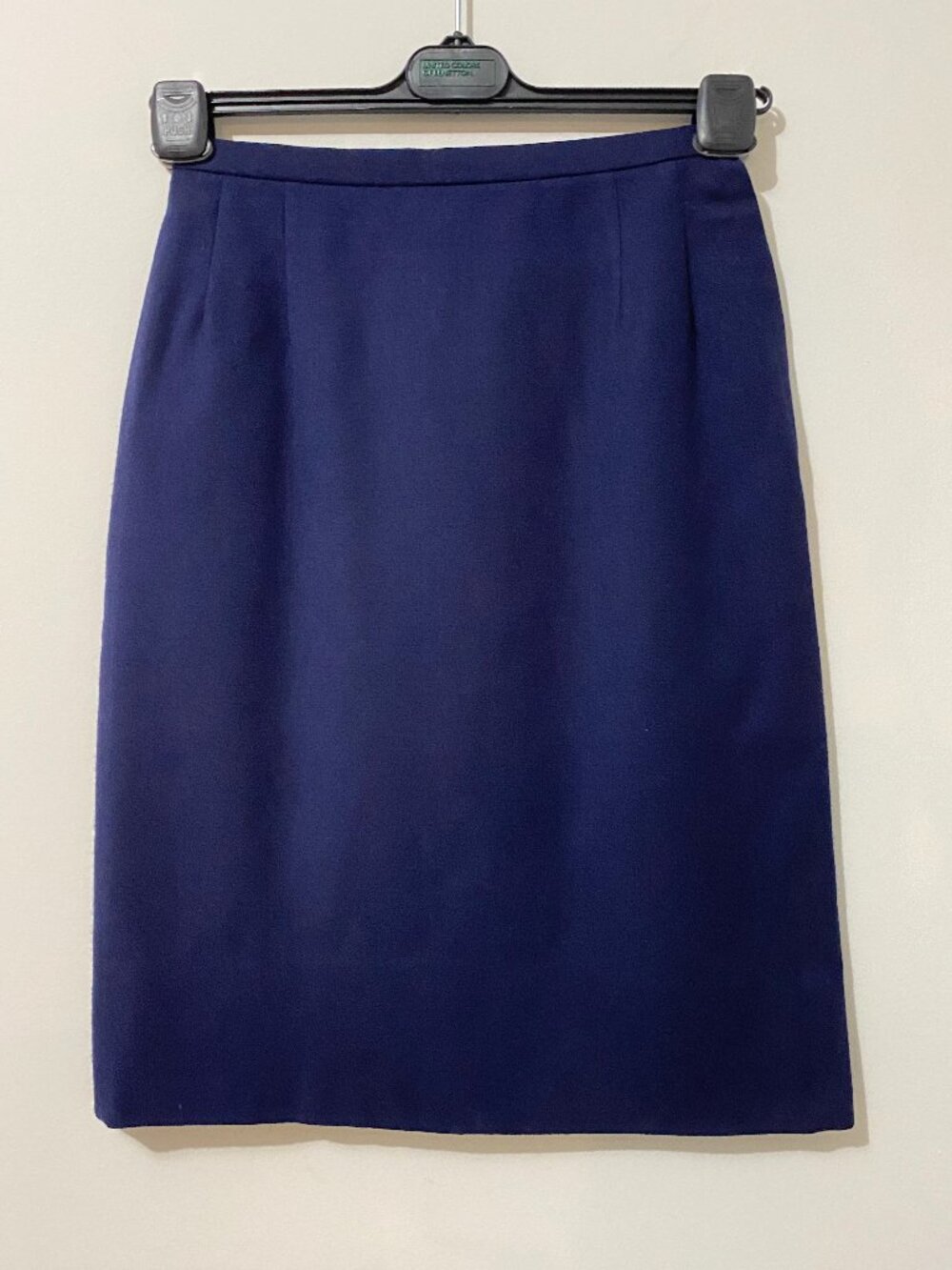 Vintage 100% Wool 1960s Navy Blue Pencil Knee Length Skirt Highland Queen